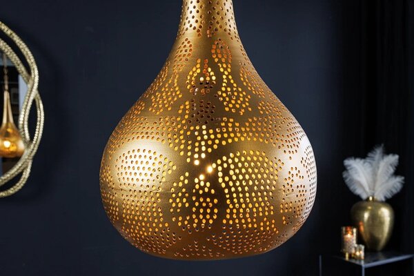 Estila Orientálna závesná lampa Fatima okrúhleho tvaru z kovu v zlatej farbe s perforáciou 49 cm