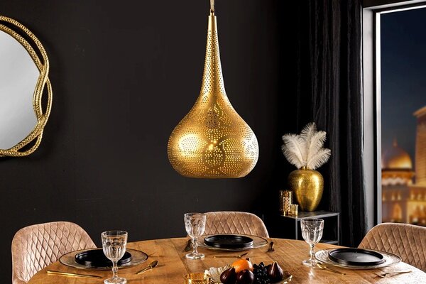 Estila Orientálna závesná lampa Fatima okrúhleho tvaru z kovu v zlatej farbe s perforáciou 49 cm