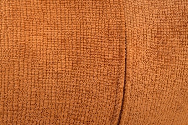 Estila Moderné otočné zaoblené jedálenské kreslo Chenill s oranžovým poťahom s čiernymi kovovými nožičkami 84 cm