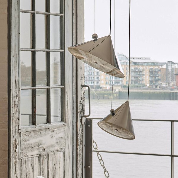 Tom Dixon LED závesné svietidlo Pose, strieborná, Ø 25 cm, oceľ, stmievateľné, Chrómová / strieborná, Obývacia izba / jedáleň, kov, Dizajn, Závesné svietidlo