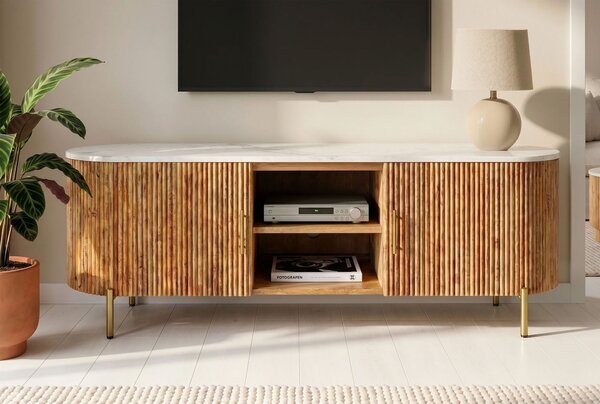 Estila Art deco hnedý oválny TV stolík Celestia z mangového dreva s bielou mramorovou doskou so zlatými úchytkami 140 cm