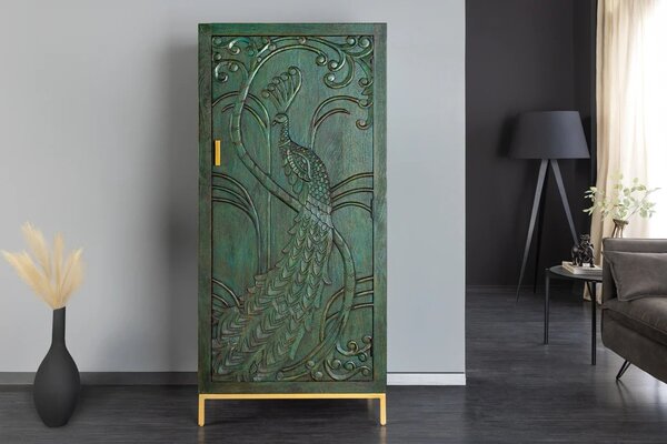 Estila Orientálna obdĺžniková art deco barová skrinka Birdy zo zeleného mangového dreva s vyrezávaným pávom a zlatými nožičkami 166 cm