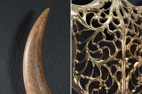 Estila Dizajnová moderná zlatá nástenná dekorácia Bull v tvare býčej lebky s ornamentálnym zdobením a hnedými drevenými rohmi 60 cm