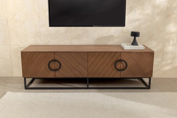 Estila Dizajnový art deco štvordverový TV stolík Arkline v svetlom hnedom orechovom prevedení s čiernymi kovovými detailmi 180 cm