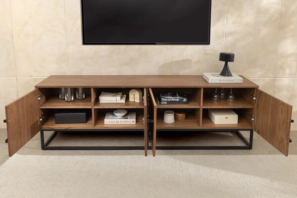 Estila Dizajnový art deco štvordverový TV stolík Arkline v svetlom hnedom orechovom prevedení s čiernymi kovovými detailmi 180 cm