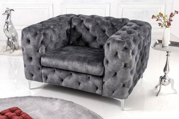 Estila Dizajnové chesterfield kreslo Modern Barock v tmavosivej farbe so zamatovým poťahom a striebornými nožičkami z kovu 120 cm