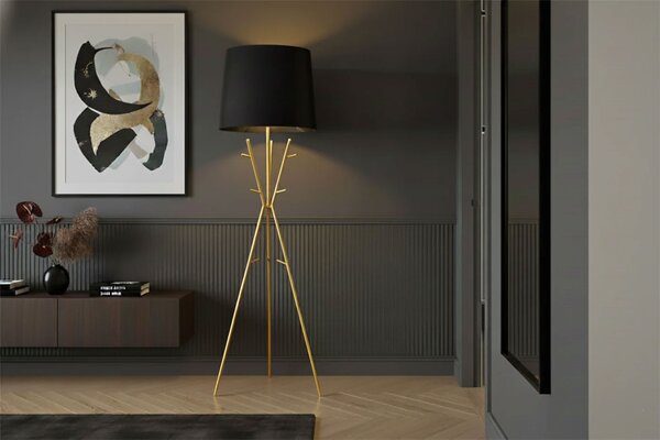 Estila Moderná glamour stojaca lampa Mervik so zlatou trojnohou konštrukciou so závesnými úchytkami a čiernym tienidlom 175 cm