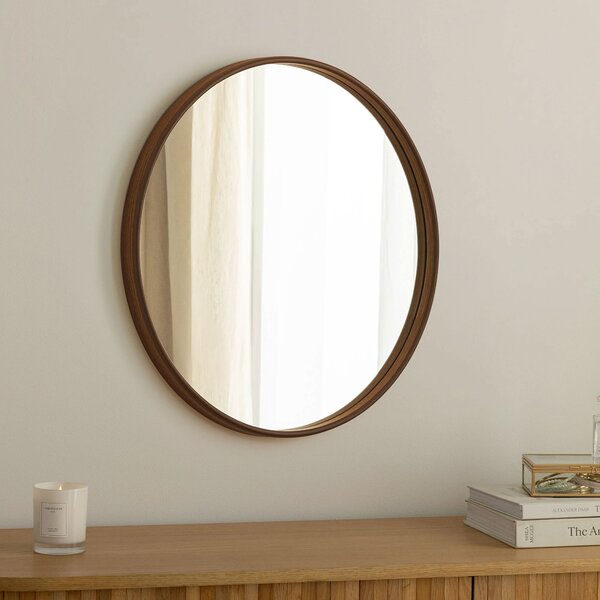 Estila Dizajnové moderné okrúhle nástenné zrkadlo Auri s dreveným rámom v orechovom hnedom prevedení 70 cm
