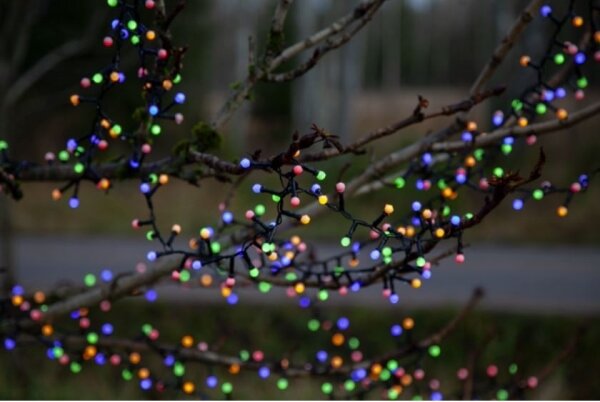 Eglo -LED Vonkajší vianočný svetelný reťazec BERRY MINI 700xLED/8 funkcií 19m viacfarebný IP44