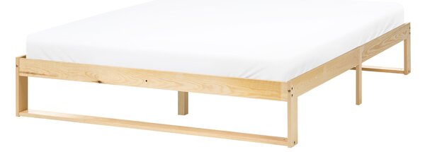 Posteľ svetlohnedá borovicové drevo 140 x 200 cm s lamelovým roštom bez čela minimalistický štýl spálňa