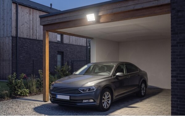 LED reflektor TAMBO EVO LED/50W/230V 4000K IP65 čierny