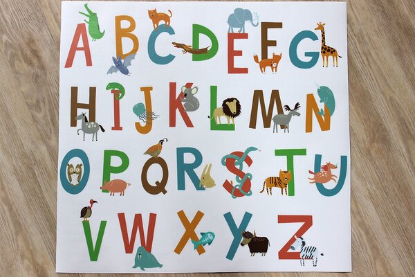 Nalepte.cz Farebná abeceda textilní prelepiteľné nálepky na stenu arch 46 x 43 cm