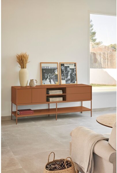 TV stolík v tehlovej farbe 175x74x45 cm Platt – Teulat