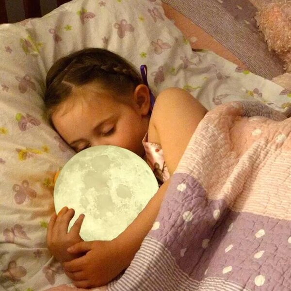 Nočná lampa v tvare Mesiac - Moonlamp RGB 15cm