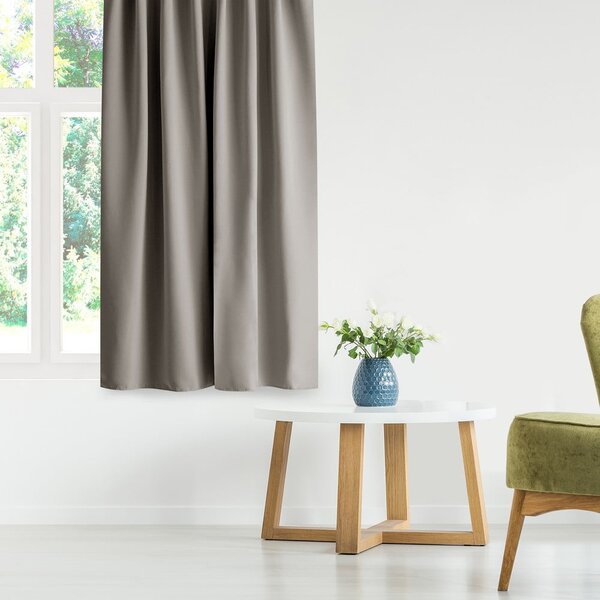 Sivobéžový dimout záves 140x175 cm Kierra – Restilo
