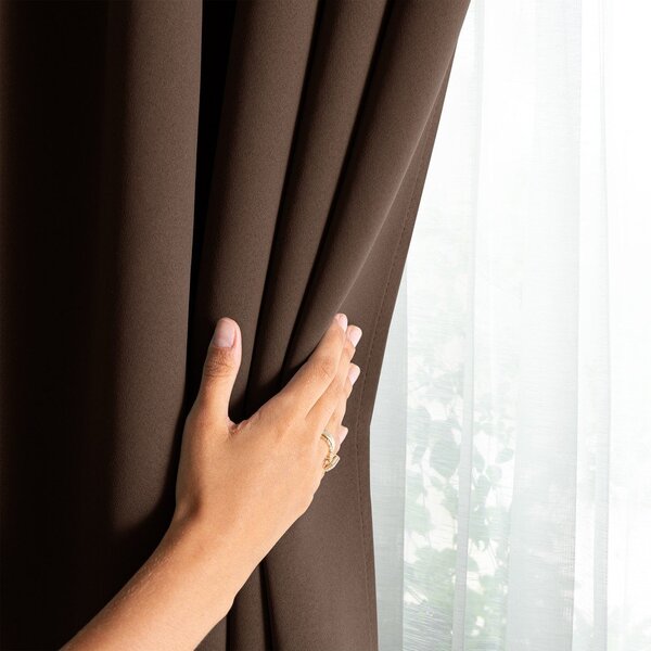 Hnedý dimout záves 140x245 cm Kierra – Restilo