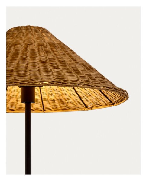 Stojacia lampa s ratanovým tienidlom v čierno-prírodnej farbe (výška 154 cm) Urania – Kave Home