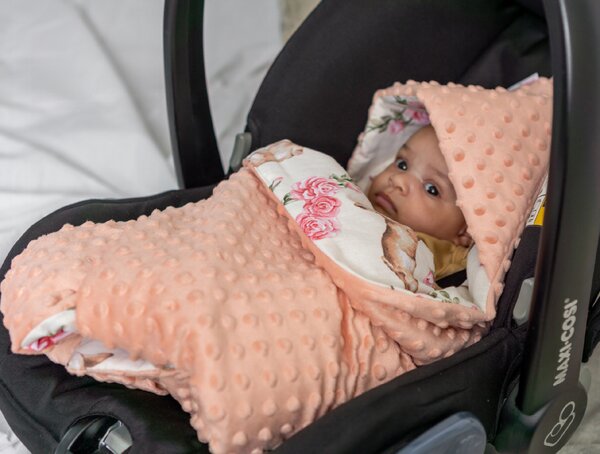 Vulpi Deka s kapucňou do autosedačky Minky Baby 80x80 Farba: modrá-medvedíky