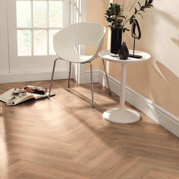 Krono Original Herringbone Dub Historic 5947 0,87 m²