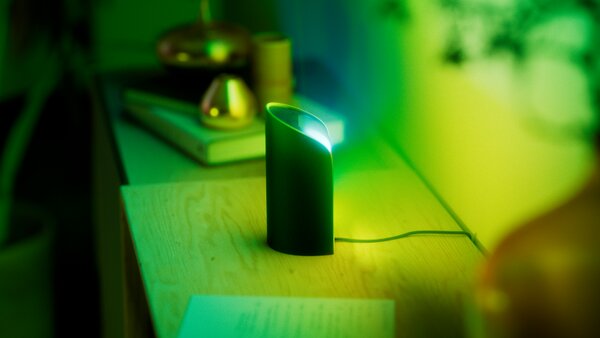 8720169385993 Philips Hue White and color Gradient Play Wall Washer stolové svietidlo 20W/1035lm 2000-6500K+RGB čierna 2-set + PSU + plug