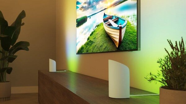 8720169339651 Philips Hue White and color Gradient Play Wall Washer stolové svietidlo 20W/1035lm 2000-6500K+RGB biela + PSU + plug