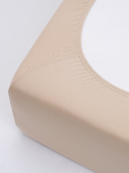 Jersey prostěradlo do postýlky s elastanem 70 × 140 cm – béžové