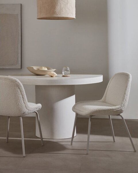 Betónový okrúhly záhradný jedálenský stôl ø 120 cm Aiguablava - Kave Home