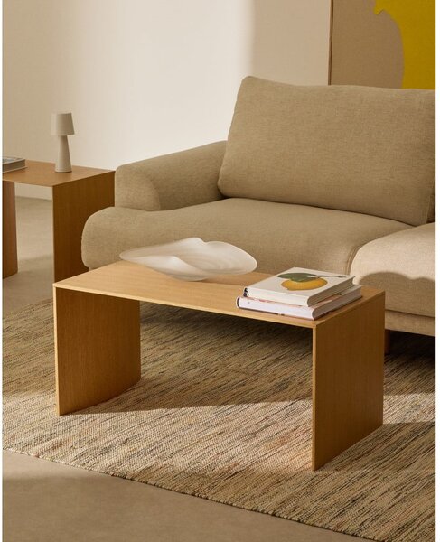 Konferenčný stolík vo svetloprírodnej farbe v dekore duba 45x90 cm Litto – Kave Home