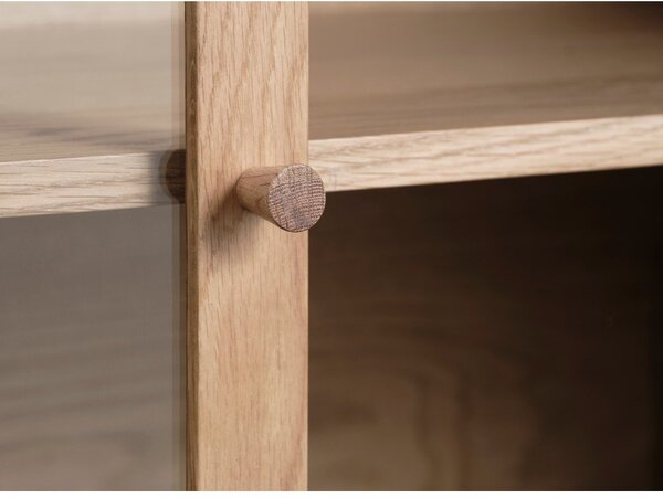 Vitrína z dubového dreva v prírodnej farbe 190x90 cm Elba – Unique Furniture
