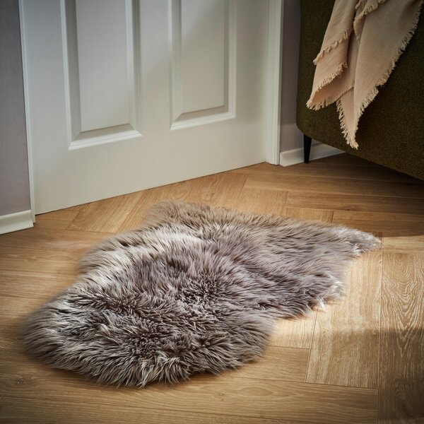 UMELÁ KOŽUŠINA, 60/90 cm, taupe Boxxx - Koberce