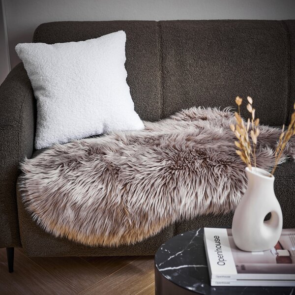 UMELÁ KOŽUŠINA, 60/90 cm, taupe Boxxx - Koberce
