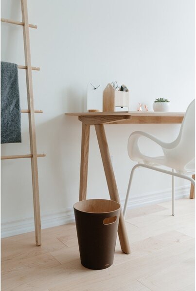 Hnedý kancelársky odpadkový kôš 7,5 l Woodrow – Umbra