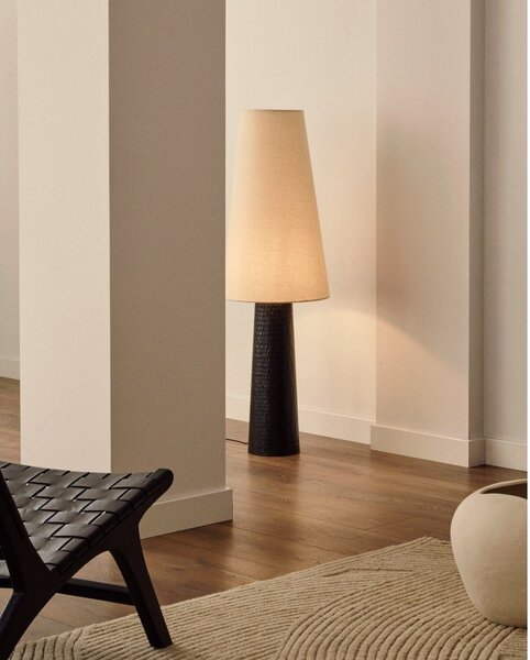 Čierno-krémová stojacia lampa s textilným tienidlom (výška 129 cm) Senni – Kave Home
