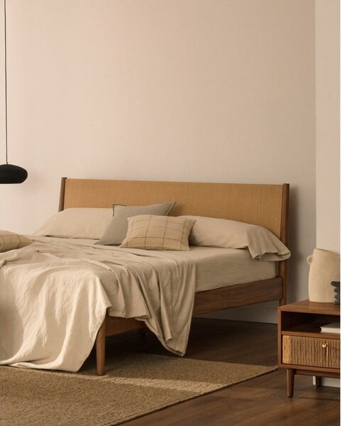 Tmavohnedá dvojlôžková posteľ s roštom 160x200 cm Elan – Kave Home