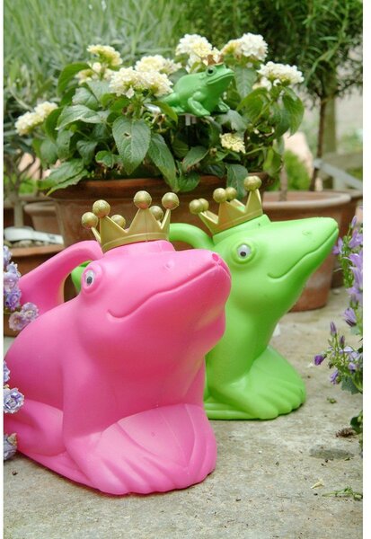 Plastová kanvička na zalievanie 1,7 l Frog – Esschert Design