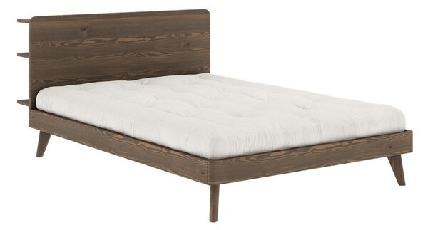 Hnedá dvojlôžková posteľ z borovicového dreva s roštom 180x200 cm Retreat – Karup Design