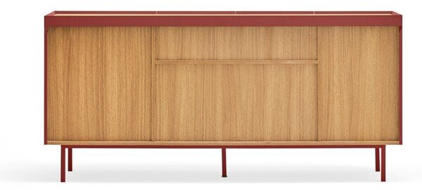 Červená nízka komoda v dekore duba 165x78 cm Arista – Teulat