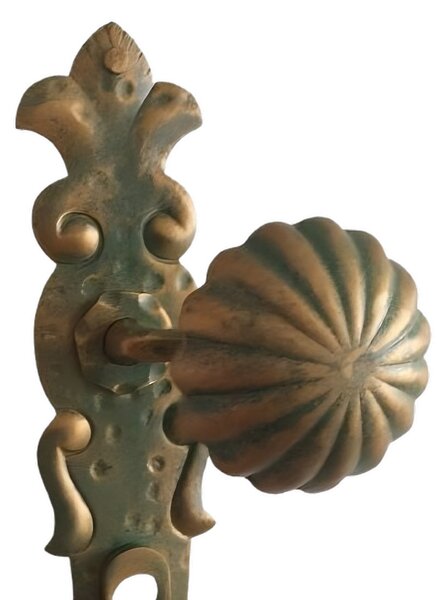 GALBUSERA Kované ochranné kovanie 4322 - 72 mm, guľa/kľučka ľavá, antická čierna