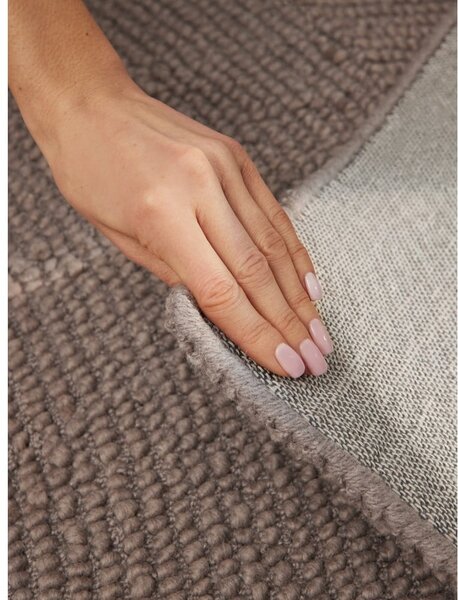 Taupe ručne tkaný vlnený koberec 120x180 cm Calmio – Hanse Home