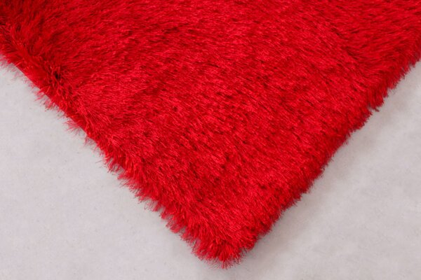 BE Koberec Seven Soft 7901 RED – červený obdĺžnikový Rozmer: 80x150 cm