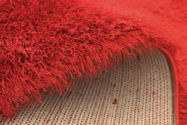 BE Koberec Seven Soft 7901 RED – červený obdĺžnikový Rozmer: 80x150 cm
