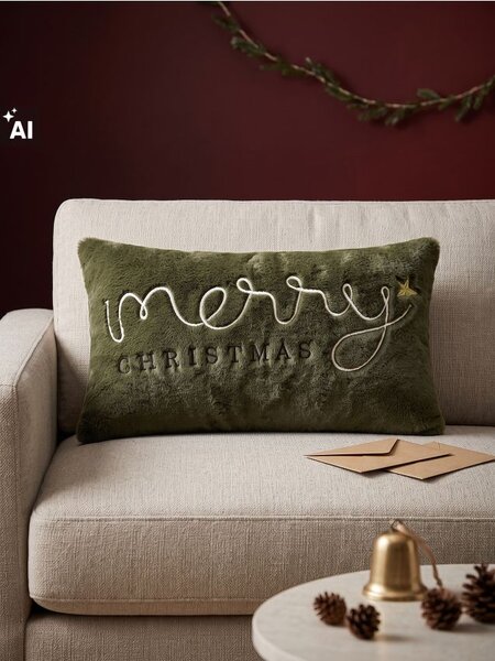 Sinsay - Dekoratívny vianočný vankúš s vyšívaným nápisom Merry Christmas - zelená