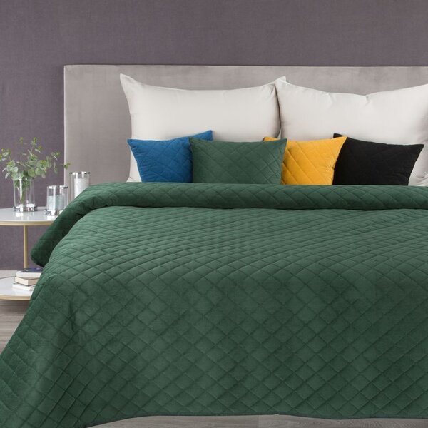 Dekorstudio Luxusný prehoz na posteľ MILO v tmavozelenej farbe Rozmer prehozu (šírka x dĺžka): 170x210cm