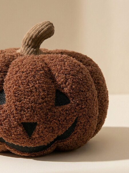 Sinsay - Halloweensky dekoratívny vankúš v tvare tekvice - oranžová
