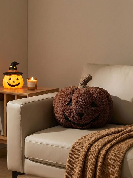 Sinsay - Halloweensky dekoratívny vankúš v tvare tekvice - oranžová