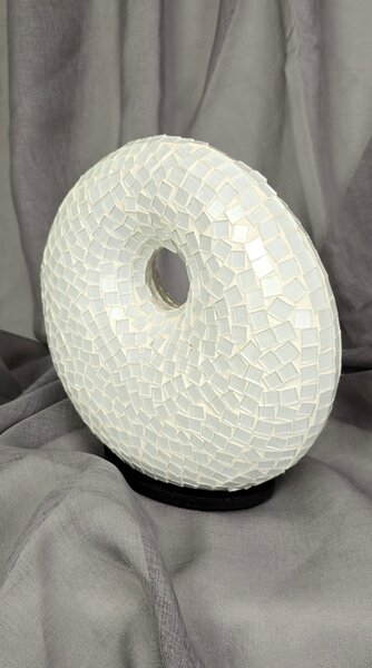 Stolná lampa biela, Donat, 25 cm, ručná práca, mozaika
