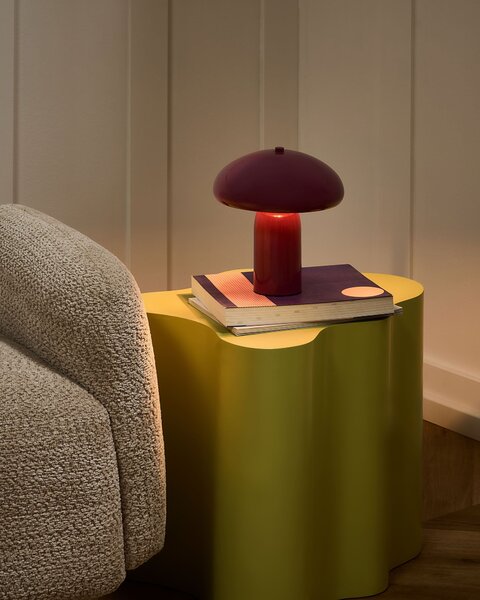 Stolná lampa bordová železná kovový podstavec 22 cm moderný dizajn bytové doplnky obývacia izba