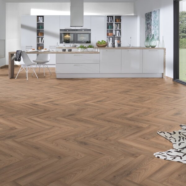 Krono Original Herringbone Dub Historic 5947 0,87 m²