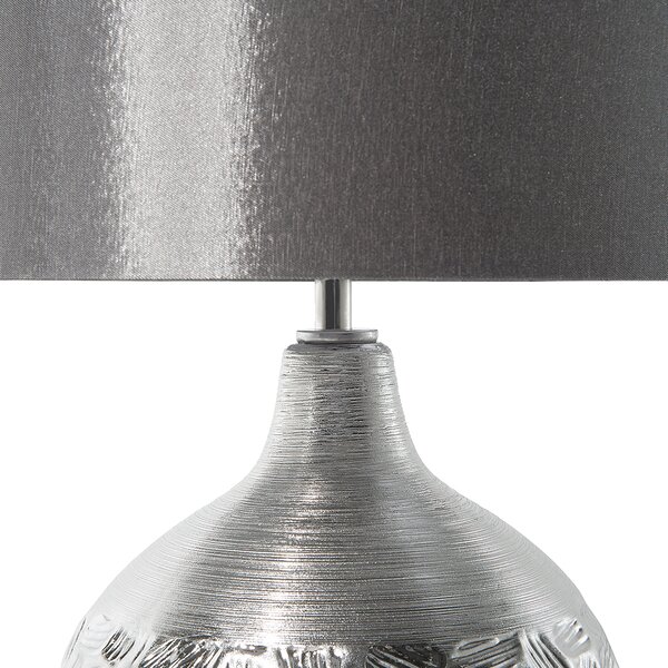 Stolná lampa sivé tienidlo z umelého hodvábu strieborný porcelánový podstavec výška 48 cm tradičná obývacia izba