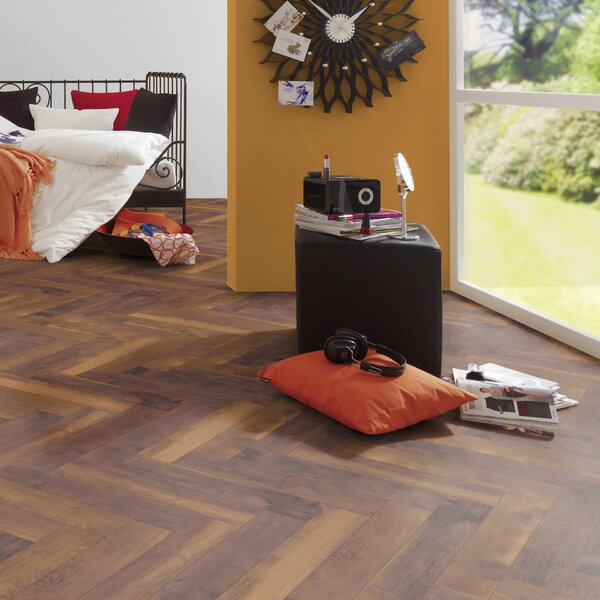 Krono Original Herringbone Dub Laguna K411 0,87 m²